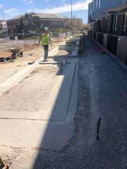 commercial-concreter-concrete-retaining-perimeter-garden-entrances-25
